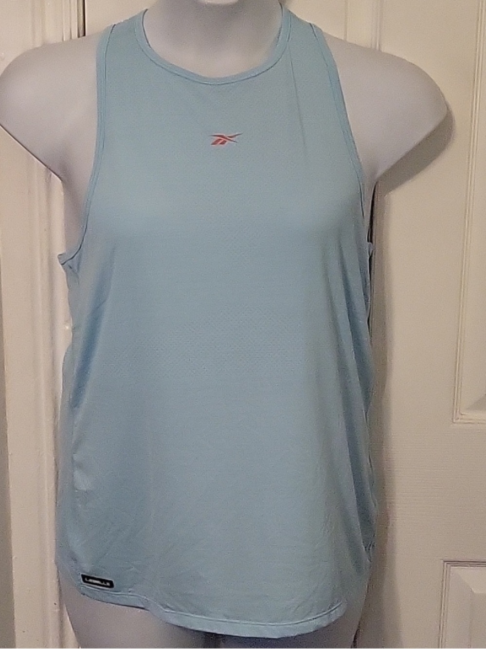 *NWT Reebok Activchill Large Racerback Athletic Top